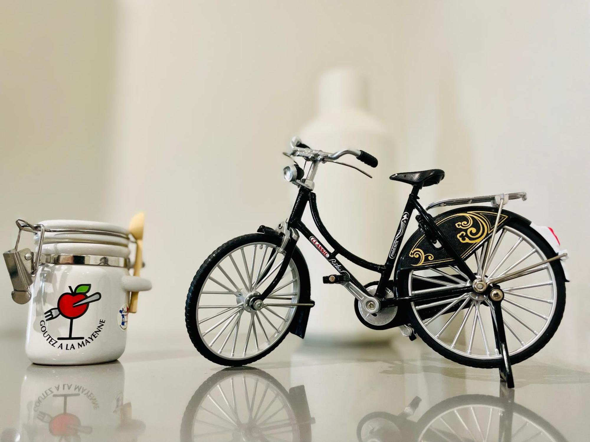 « La Bicyclette » 35M2 Tout Equipe Centre Ville Mayenne Bagian luar foto